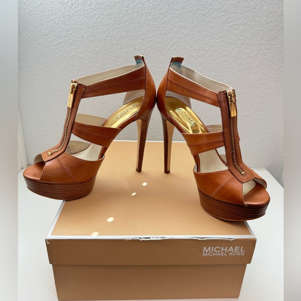 Michael Kors Berkley platform